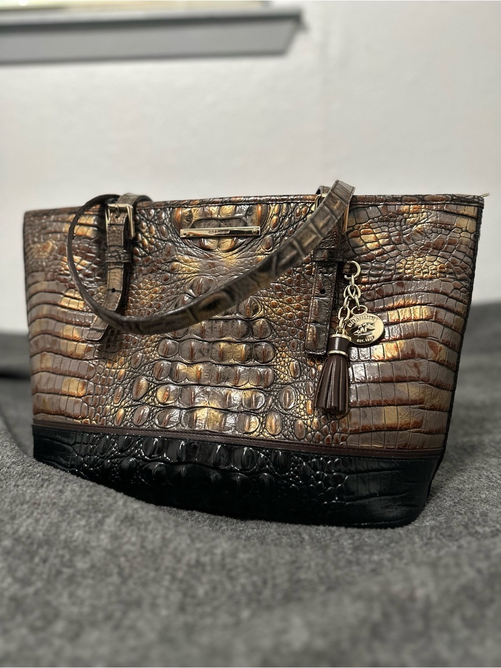 Brahmin Medium Asher Croc-Embossed Leather Tote Brown/Black